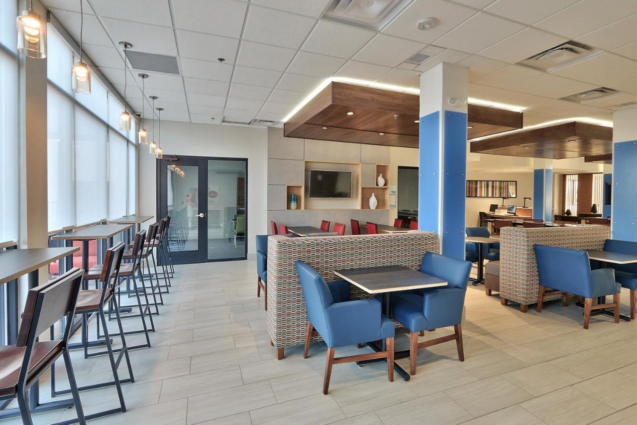 Holiday Inn Express & Suites - Albuquerque East By Ihg Экстерьер фото