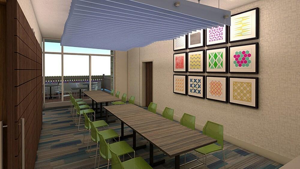 Holiday Inn Express & Suites - Albuquerque East By Ihg Экстерьер фото