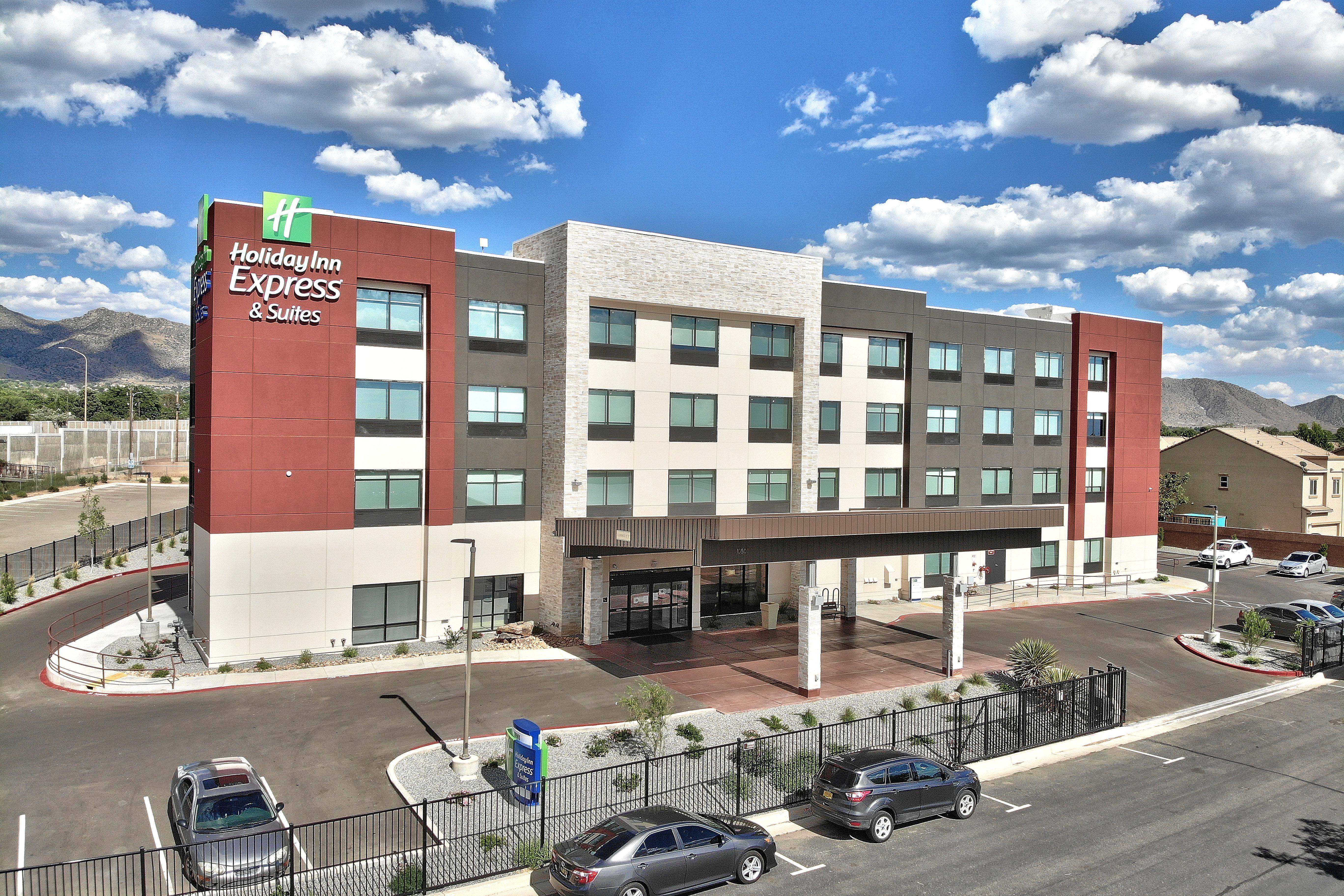 Holiday Inn Express & Suites - Albuquerque East By Ihg Экстерьер фото